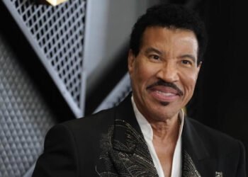 Police Make Arrest After 911 Call From Lionel Richie Home
