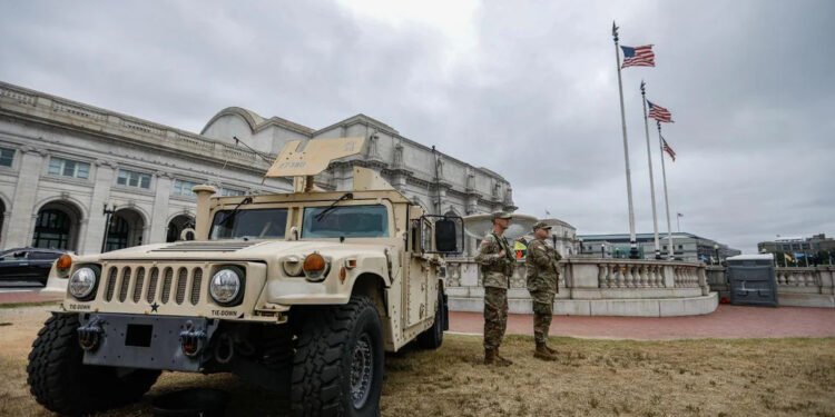 Pentagon Plans National Guard Deployment in Chicago as Trump Escalates Crackdown — Local Leaders Push Back