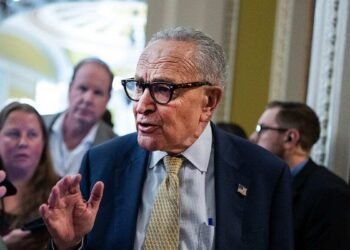 Senate Blocks Epstein File Release in 51-49 Vote, Sparking Bipartisan Outrage Over ‘Hidden Records